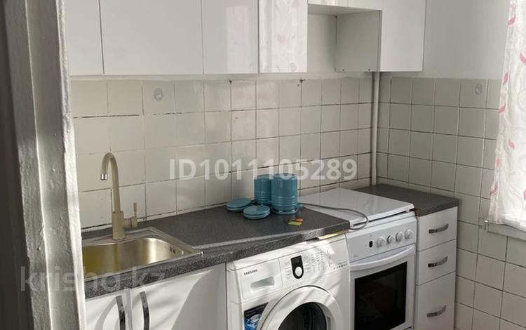 1-бөлмелі пәтер · 38 м² · 4/5 қабат, Самал 11 — Самал, бағасы: 10.7 млн ₸ в Талдыкоргане, мкр Самал — фото 2