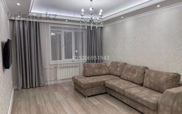 2-комнатная квартира · 65 м² · 4/9 этаж, Микрорайон Сарыарка за 220 000 〒 в Кокшетау — фото 2