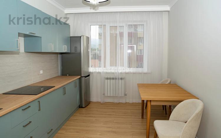 2-бөлмелі пәтер · 65 м² · 6/17 қабат, Жандосова 144/1, бағасы: 52 млн ₸ в Алматы, Ауэзовский р-н — фото 2