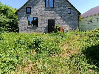 Отдельный дом · 6 комнат · 120 м² · 4.22 сот., Цветочная 385 за 15 млн 〒 в Уральске