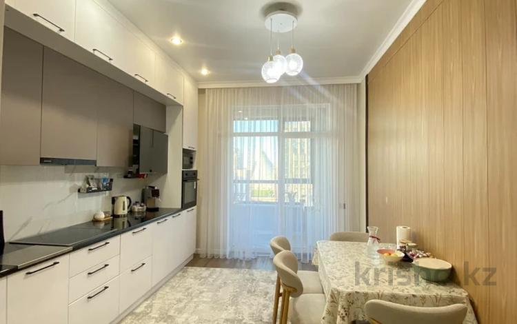 4-бөлмелі пәтер · 128.5 м² · 17/22 қабат, Туран 41/1, бағасы: ~ 115 млн ₸ в Астане, Нура р-н — фото 2