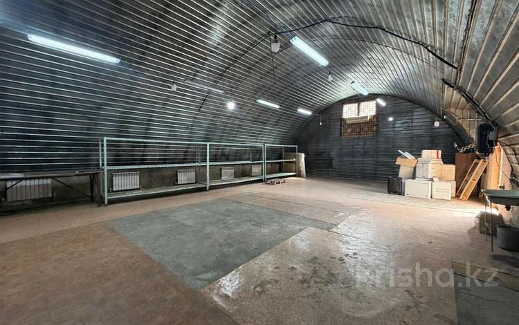 Еркін, кеңселер, қоймалар · 540 м², бағасы: 1.6 млн ₸ в Алматы, Турксибский р-н — фото 2