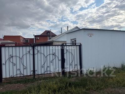 Жеке үй · 4 бөлме · 100 м² · 4 сот., Жибек жолы 33, бағасы: 11 млн ₸ в Аксае