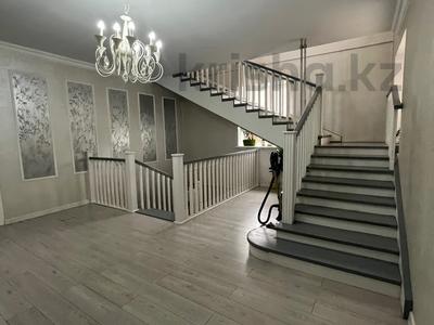 Жеке үй · 7 бөлме · 450 м² · 6 жүзд., Шұғыла ш/а., Жунисова 133/283, бағасы: 160 млн ₸ в Алматы, Наурызбайский р-н