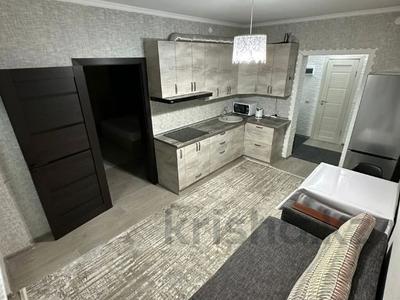2-комнатная квартира · 46 м² · 10/10 этаж, мкр Аксай-5, мкр Аксай, Б. Момышулы 25 за 31.5 млн ₸ в Алматы, Ауэзовский р-н