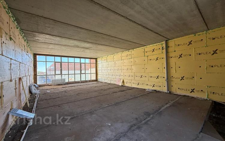 4-бөлмелі пәтер · 137 м², Юго-Восток ш/а., Назира Торекулова 61/10, бағасы: 40.5 млн ₸ в Караганде, Казыбек би р-н — фото 4