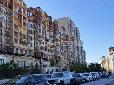 4-комнатная квартира · 194.8 м² · 8/11 этаж, 17-й мкр 7 за 75 млн ₸ в Актау