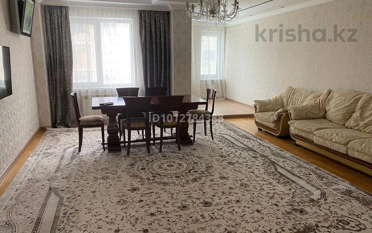 3-комнатная квартира · 137 м² · 3/9 этаж, Бактыгерея Кулманова 1а — возле акимата за 60 млн ₸ в Атырау — фото 2