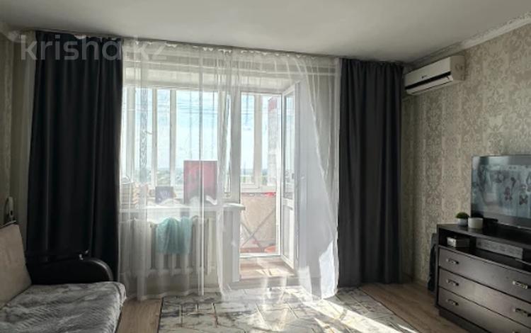 1-комнатная квартира · 33.5 м², Назарбаева за 15 млн ₸ в Петропавловске — фото 6