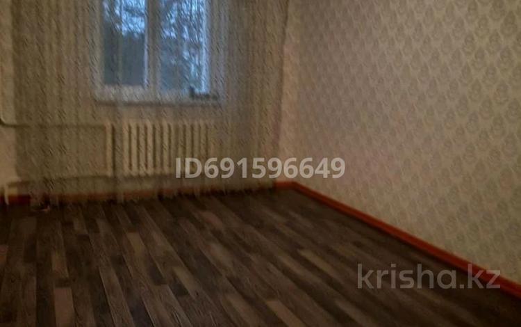 2-комнатная квартира, 67 м², 2/4 этаж помесячно, Өркен 56 — Трк, возле дорог,арбат