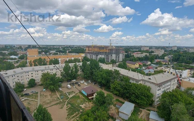 3-комнатная квартира, 57.3 м², 14/14 этаж, Назарбаева 244 за 11 млн 〒 в Уральске — фото 2