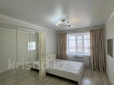 2-комнатная квартира · 70 м² · 7/8 этаж, мкр 12, Мкр 12ВГ за 150 000 〒 в Актобе