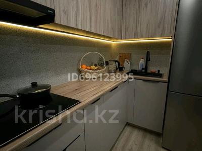 2-комнатная квартира · 50 м² · 4/5 этаж, мкр Думан-2, Халиулина — Напротив Магнума за 300 000 〒 в Алматы, Медеуский р-н