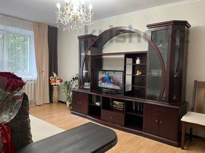 3-комнатная квартира · 59 м² · 1/5 этаж, Байтурсынова 80 за 18.5 млн 〒 в Семее