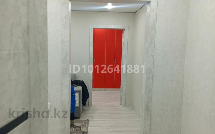 2-комнатная квартира · 44 м² · 1/5 этаж, Байтурсынова 2 — Аян пассаж. баня Жетысу за 12 000 ₸ в Темиртау — фото 2