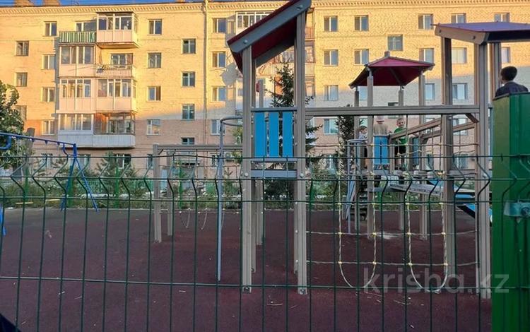 4-бөлмелі пәтер · 60.7 м² · 5/5 қабат, Акан серэ 113, бағасы: 17 млн ₸ в Кокшетау — фото 2