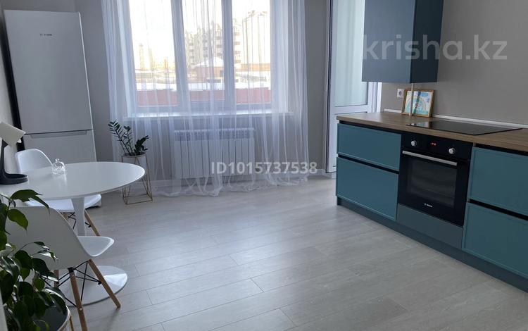 2-бөлмелі пәтер · 63 м² · 1/9 қабат, Алтын орда ш/а. 11Т, бағасы: 31 млн ₸ в Актобе, мкр. Алтын орда — фото 2