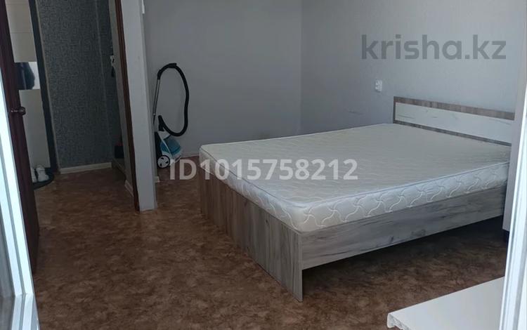 1-комнатная квартира · 28.7 м² · 9/10 этаж, 11-й мкр 8б за 9 млн ₸ в Актау — фото 2
