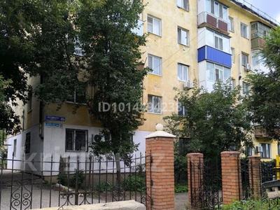 2-бөлмелі пәтер · 40 м² · 5/5 қабат, Ескі қала, Алтынсарина 15а, бағасы: 15 млн ₸ в Актобе, Старый город