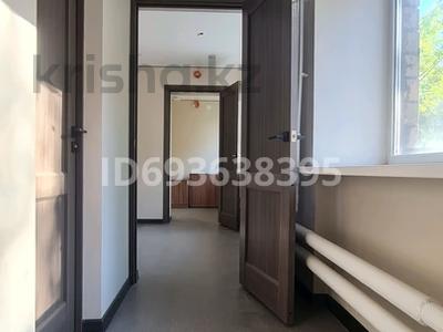 Свободное назначение, офисы, магазины и бутики, склады, общепит, салоны красоты, медцентры и аптеки, образование, развлечения · 70 м² за 25 млн 〒 в Караганде, Казыбек би р-н