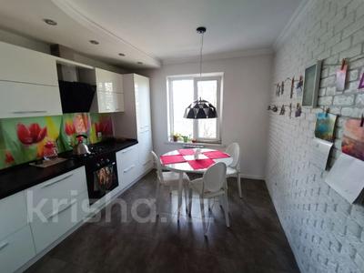2-бөлмелі пәтер · 60 м² · 5/5 қабат, Жандосова 33 — Розыбакиева, бағасы: 300 000 ₸ в Алматы, Бостандыкский р-н