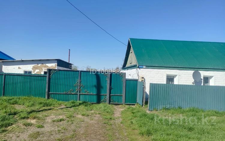 Отдельный дом · 3 комнаты · 56 м² · 16 сот., Тауелсыздык 142 — Ресторан Толкын за 8.5 млн ₸ в  — фото 2