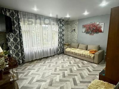 3-комнатная квартира · 60.5 м² · 2/2 этаж, Морозова 42 за 11 млн 〒 в Щучинске