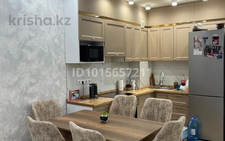 2-бөлмелі пәтер · 53 м² · 2/5 қабат, Халиуллина, бағасы: 260 000 ₸ в Алматы, Медеуский р-н — фото 2