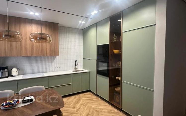 4-бөлмелі пәтер · 110 м² · 1/9 қабат, Микрорайон Береке 79, бағасы: 85 млн ₸ в Костанае — фото 2