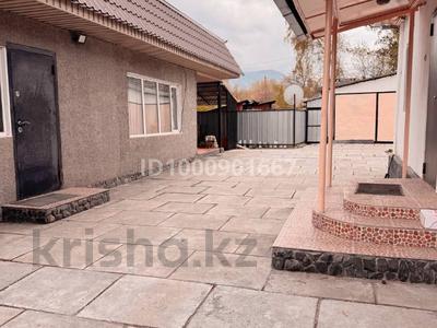 Отдельный дом · 5 комнат · 150 м² · 18 сот., Куатбаева 20а — Покатиловксий мост за 28 млн 〒 в Сарканде