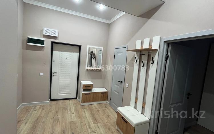 2-бөлмелі пәтер · 67 м² · 8/9 қабат, 20-й мкр 26, бағасы: 22.5 млн ₸ в Актау — фото 16