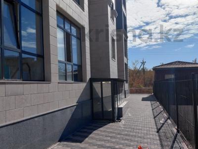Свободное назначение, офисы, магазины и бутики, склады, общепит, салоны красоты, сельское хозяйство, бани, гостиницы и зоны отдыха, фитнес и спорт, медцентры и аптеки, образование, развлечения, конференц-залы, кабинеты и рабочие места, студии · 170 м² за 595 000 〒 в Караганде, Казыбек би р-н
