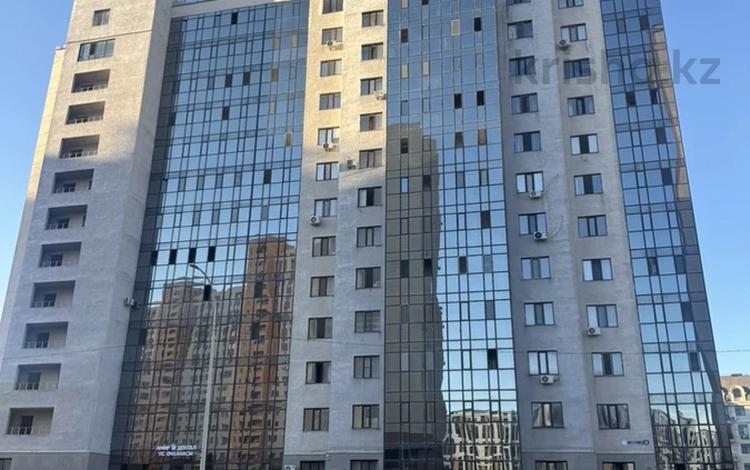 4-бөлмелі пәтер · 113 м² · 2/13 қабат, Максут Нарикбаев 6а, бағасы: 40.9 млн ₸ в Астане, Нура р-н — фото 2