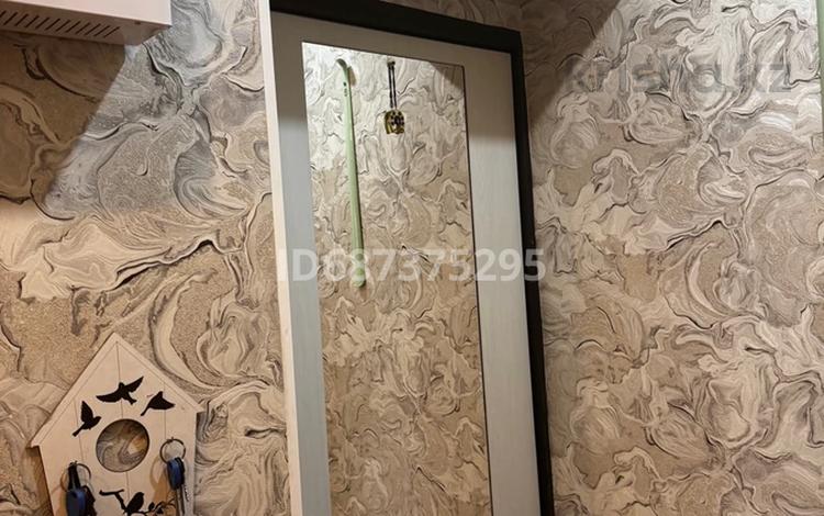 3-комнатная квартира · 70 м² · 2/2 этаж, Райымбек батыра 6 — Школа 11 за 31 млн ₸ в Алатау — фото 2