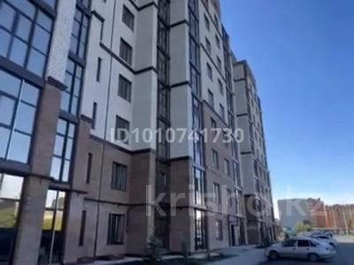 3-бөлмелі пәтер · 101.5 м² · 6/9 қабат, мкр. Алтын орда, Мустафы Шокая — ул. Мустафы Шокая, бағасы: 33 млн ₸ в Актобе