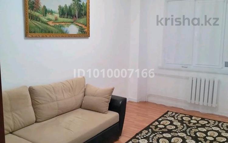3-бөлмелі пәтер · 70 м² · 5/5 қабат, мкр Нурсая, Таумуш Жумагалиев 50, бағасы: 25 млн ₸ в Атырау — фото 2