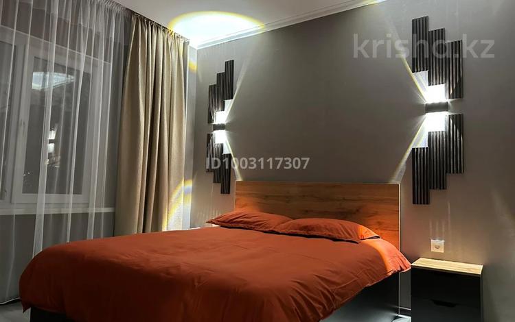2-комнатная квартира · 52 м² · 3/5 этаж, мкр Север 12 — Пересечение ул. Рыскулова и ул. Шаяхметова за 16 000 ₸ в Шымкенте, Аль-Фарабийский р-н — фото 2