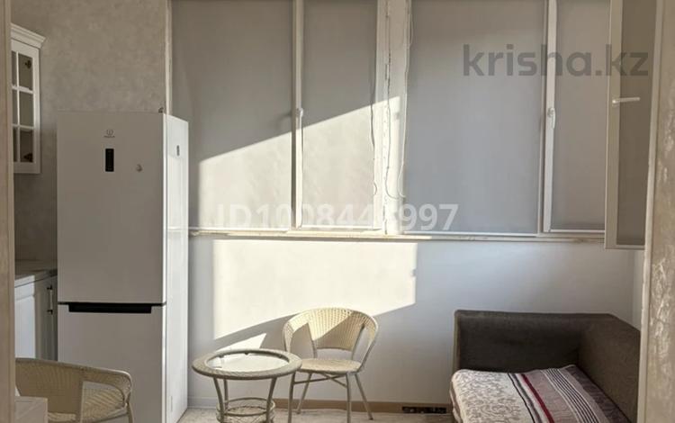 1-комнатная квартира · 33 м² · 10/10 этаж, Куаныша Толеметова 50/21 за 12 000 ₸ в Шымкенте, Абайский р-н — фото 2