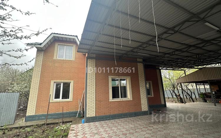 Отдельный дом · 7 комнат · 260 м² · 10 сот., мкр Акбулак за 2 млн ₸ в Алматы, Алатауский р-н — фото 2