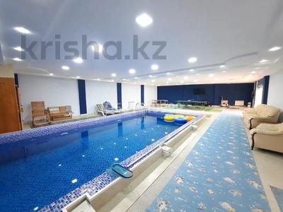 Отдельный дом · 21 комната · 870 м² · 13.5 сот., Ондасынова 19 за 260 млн 〒 в Атырау, мкр Жилгородок