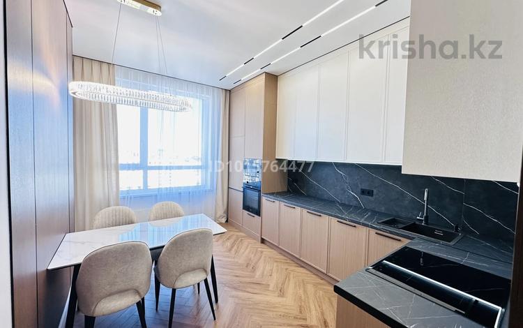 3-комнатная квартира · 80 м² · 14/17 этаж, Сыганак 22/1 за 71.8 млн ₸ в Астане, Нура р-н — фото 2