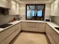 8-бөлмелі пәтер · 430 м² · 15/16 қабат, Женис 1 — Туран, мост, бағасы: 340 млн ₸ в Астане, Сарыарка р-н — фото 3