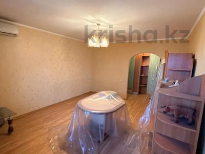 2-комнатная квартира · 50 м² · 2/9 этаж, Бориса Александрова 8/1 за 28.5 млн ₸ в Усть-Каменогорске