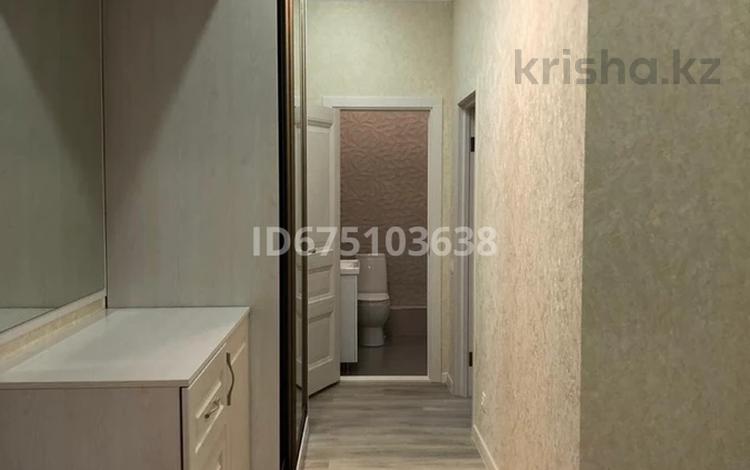 2-комнатная квартира · 68 м² · 14/16 этаж, Туркестан 20 за 350 000 ₸ в Астане, Есильский р-н — фото 2