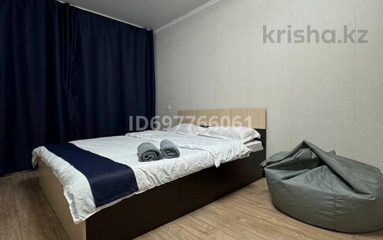 1-бөлмелі пәтер, 35 м², 4/5 қабат ай сайын, Металлургов, бағасы: 130 000 〒 в Темиртау — фото 2