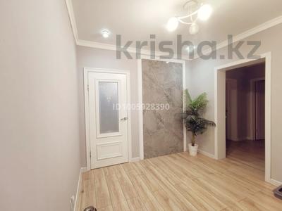 4-комнатная квартира · 130 м² · 14/18 этаж, Брусиловского 167 за 800 000 〒 в Алматы, Алмалинский р-н