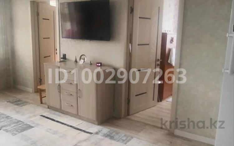 3-бөлмелі пәтер · 47.8 м² · 3/5 қабат, Пришахтинск, Пришахтинск, 23й микрорайон 25, бағасы: 17 млн ₸ в Караганде, Алихана Бокейханова р-н — фото 12