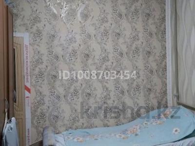 2-комнатная квартира · 45 м² · 2/2 этаж, Алимкулова 11 — Двухкомнатная квартира. В центре города, рядом 2 базара (верхний рынок за 20 млн ₸ в Шымкенте, Аль-Фарабийский р-н