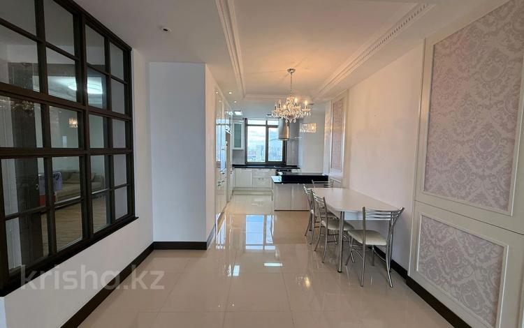 4-комнатная квартира · 160 м² · 11 этаж, Кошкарбаева 8 за 130 млн ₸ в Астане, Сарайшык р-н — фото 2