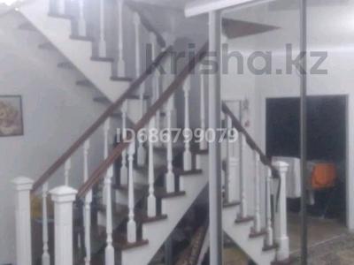 Отдельный дом · 5 комнат · 160 м² · 6 сот., мкр. Зачаганск пгт, Кажмухана 5 — Кабдола за 27.5 млн ₸ в Уральске